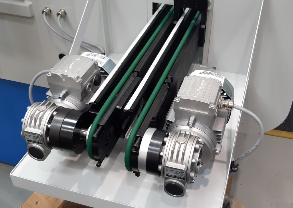Dual Valve Grinding Machine Conveyor Feed